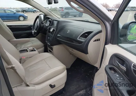 2015 Chrysler Town & Country Touring-L from USA, damaged, VIN 2C4RC1CG1FR602269